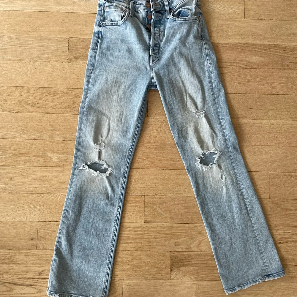 MOTHER Blue Flare Wide Leg Jeans with Vintage Fade - Picture 5 of 5